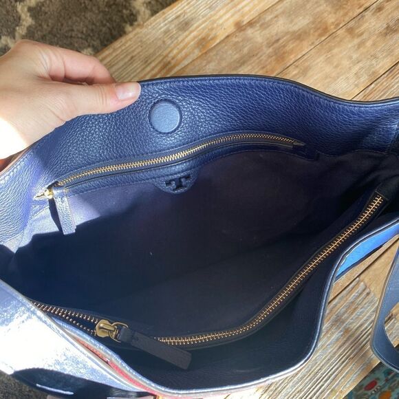 TORY BURCH Gemini Link Striped Multi Belted Hobo Cross Body Bag - Picture 7 of 10